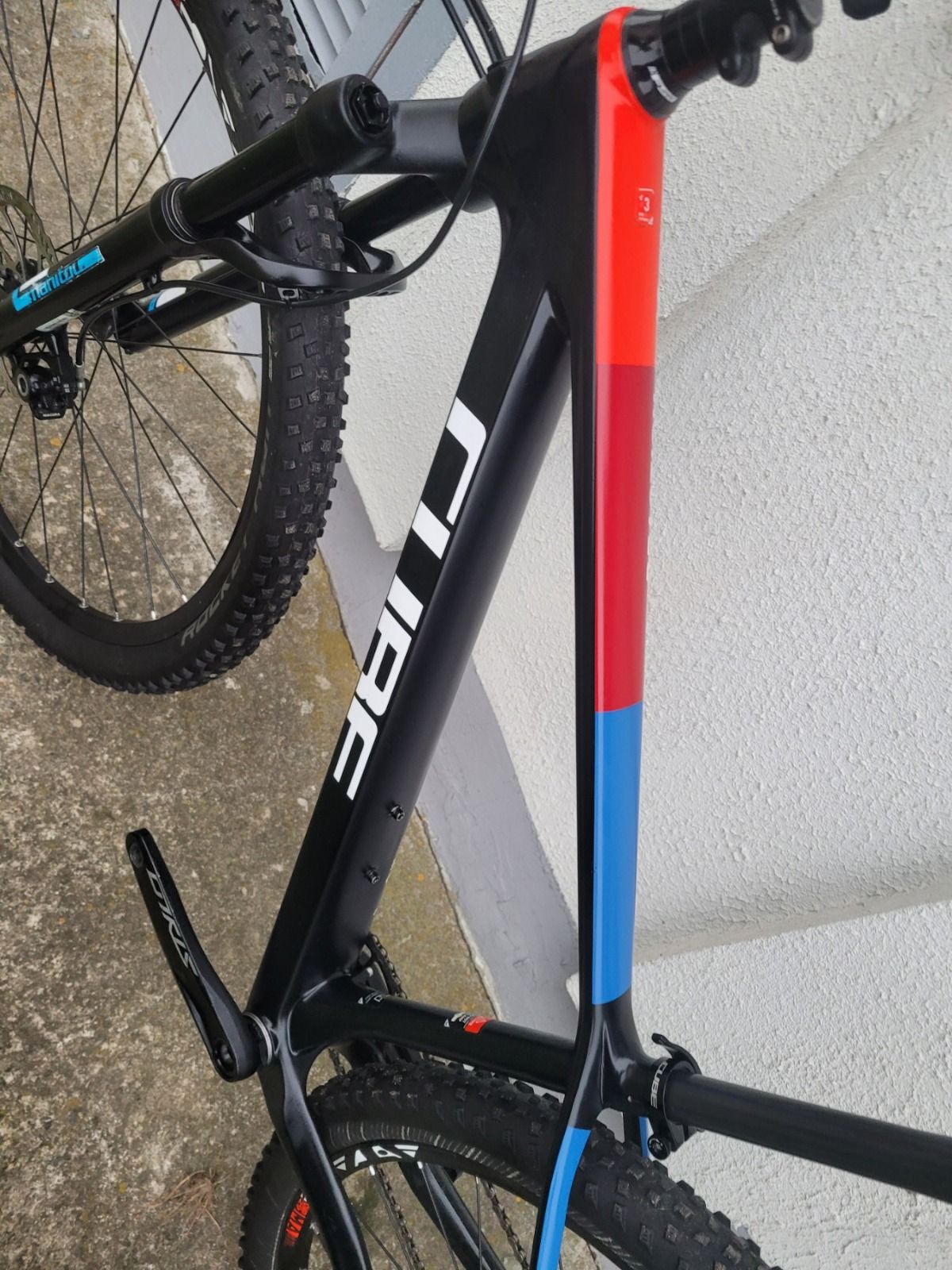 Карбоновый велосипед CUBE Reaction C:62, рама S.