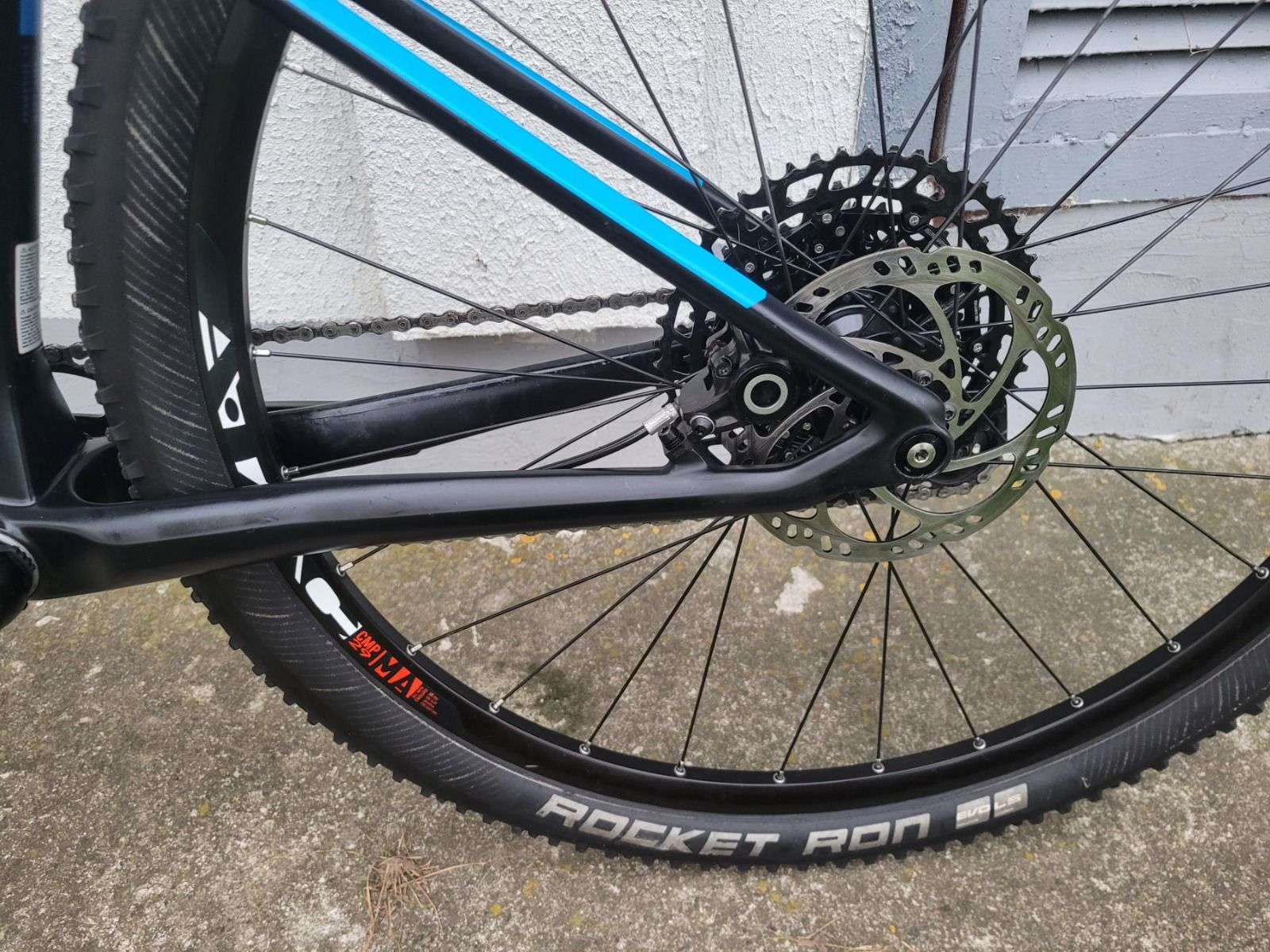 Карбоновый велосипед CUBE Reaction C:62, рама S.