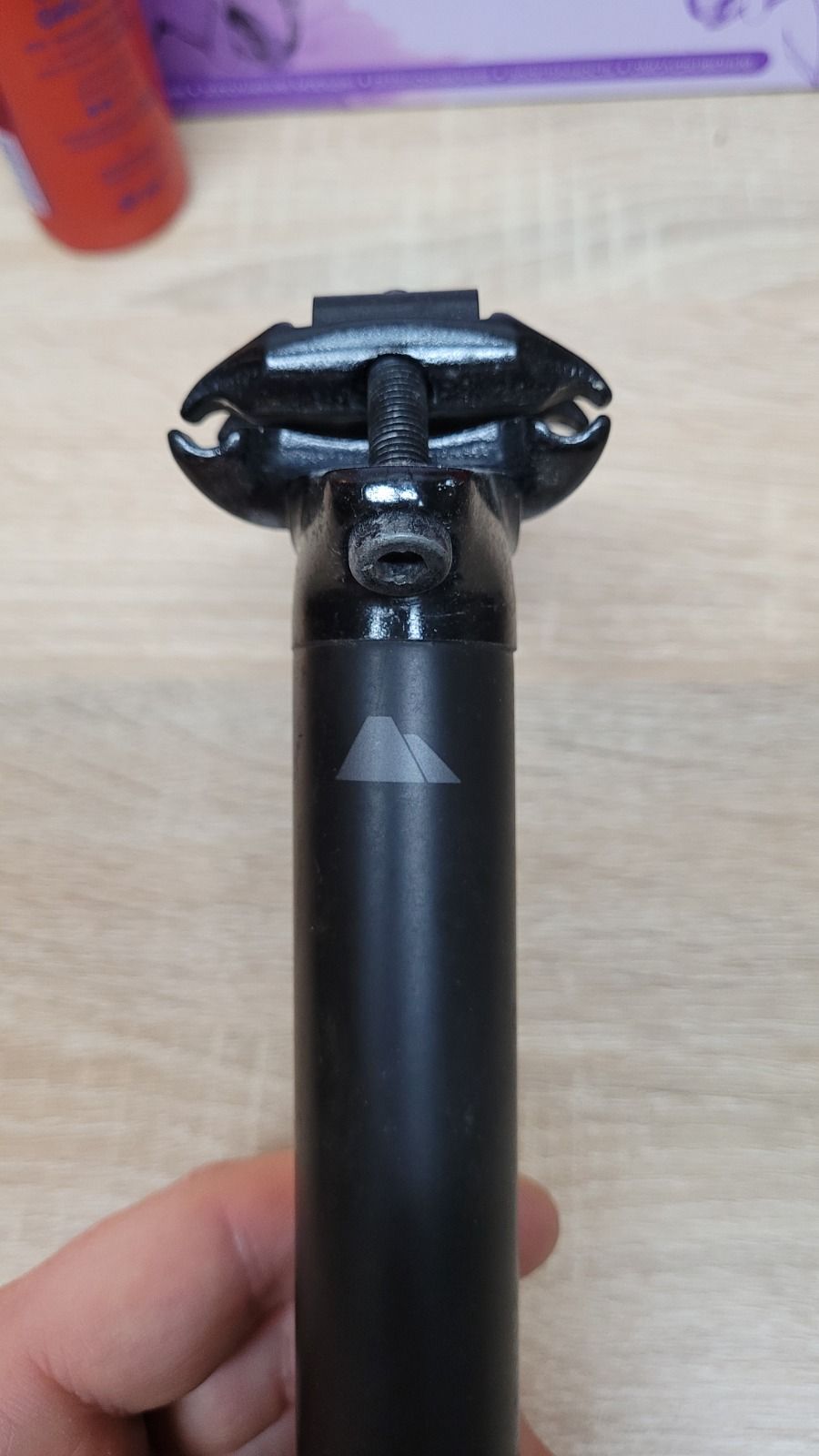 Подседельный штырь