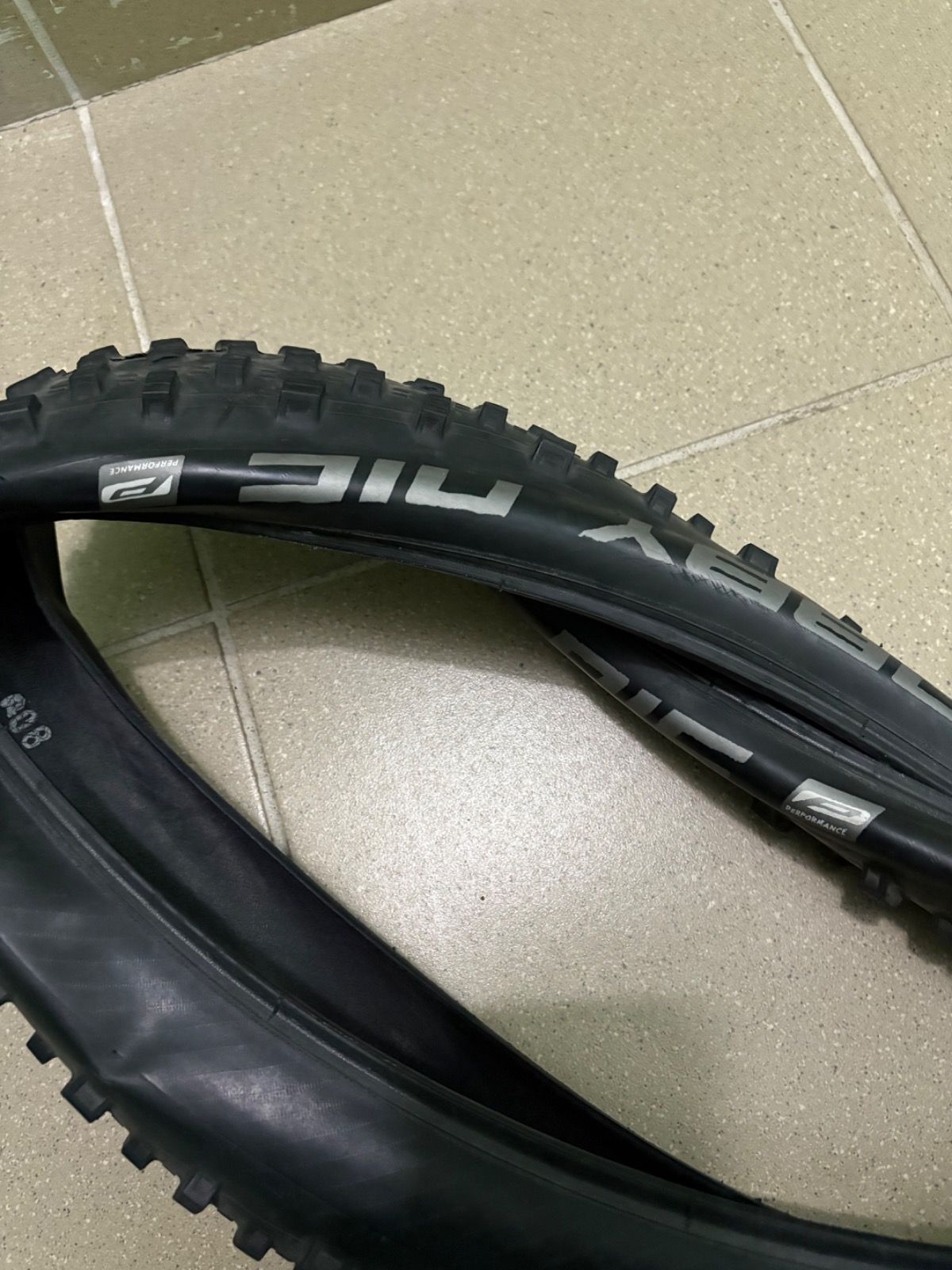 покрышки Schwalbe nobby nic