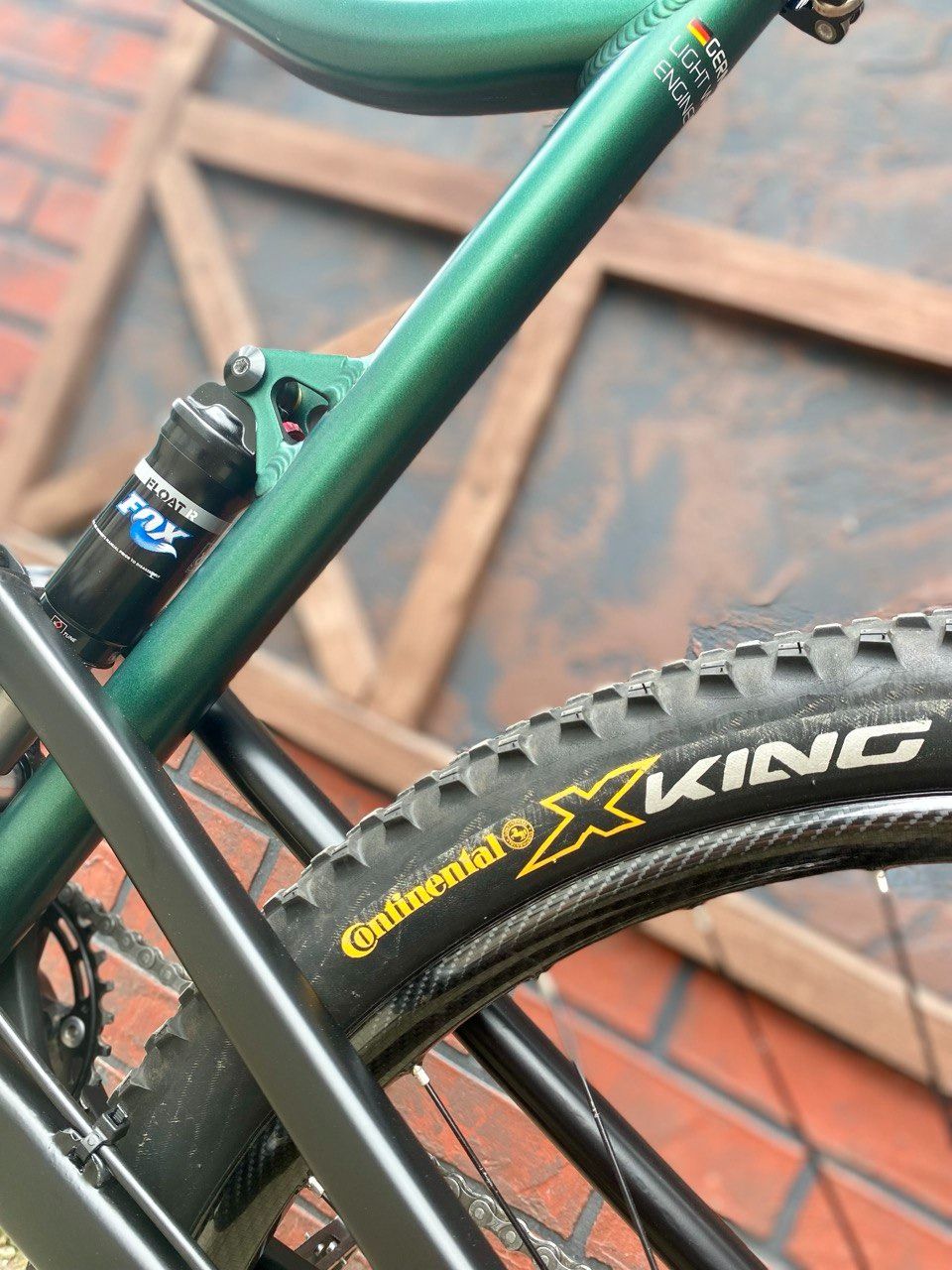 Велосипед немецкий двухподвес Enduro Focus Thunder