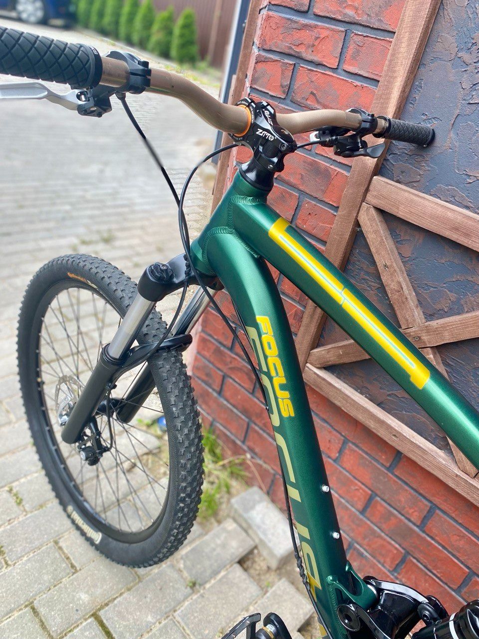 Велосипед немецкий двухподвес Enduro Focus Thunder