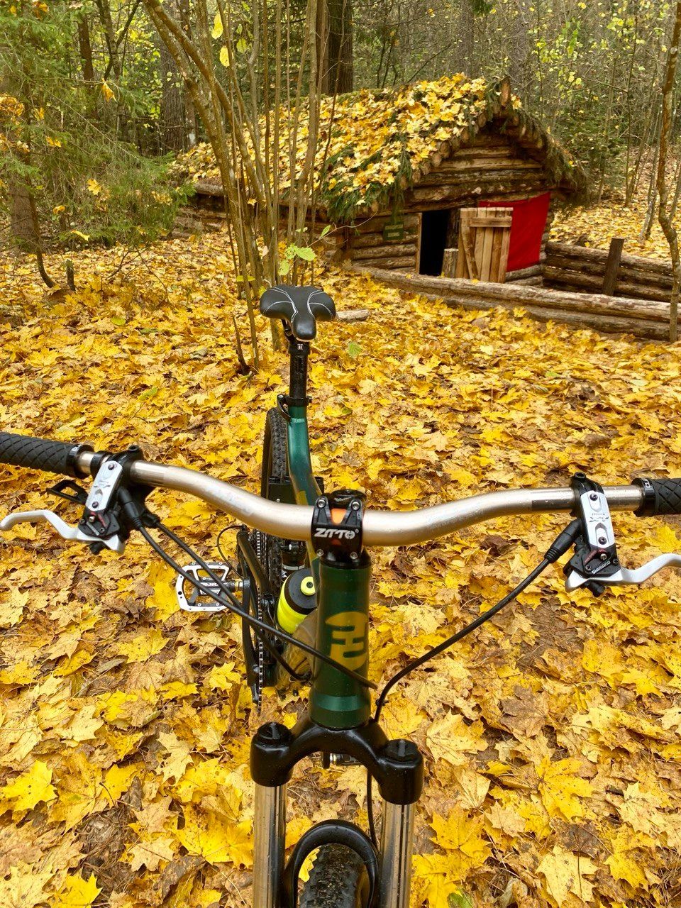 Велосипед немецкий двухподвес Enduro Focus Thunder