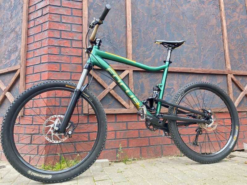 Велосипед немецкий двухподвес Enduro Focus Thunder