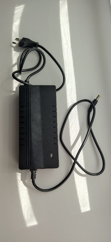 Зарядное устройство для электровелосипеда/самоката 54.6в