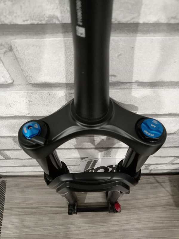 Новый FOX Float Rhythm