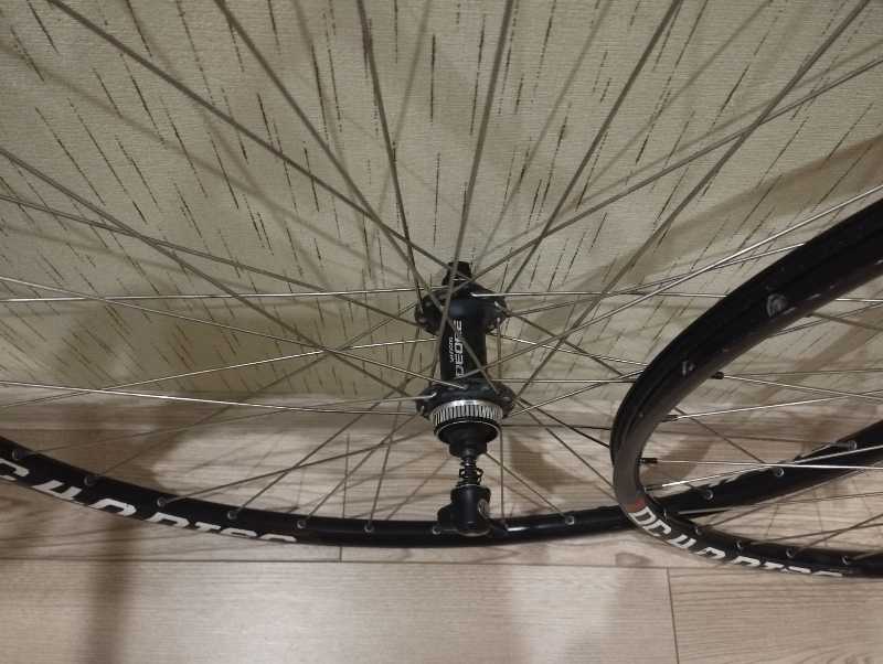 Комплект колес 28