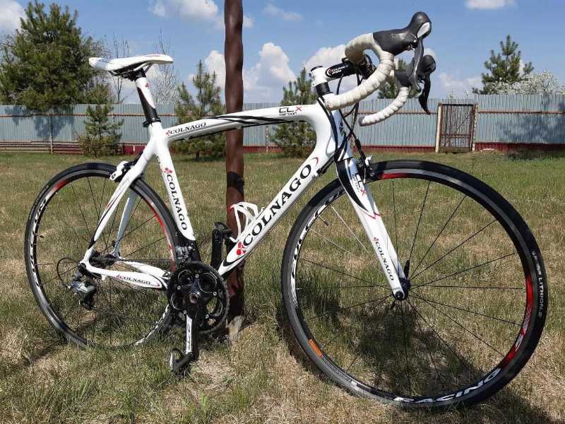 Велосипед спортивный шоссейный Colnago