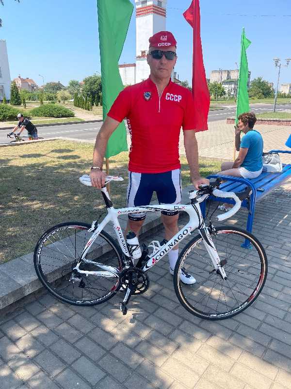 Велосипед спортивный шоссейный Colnago