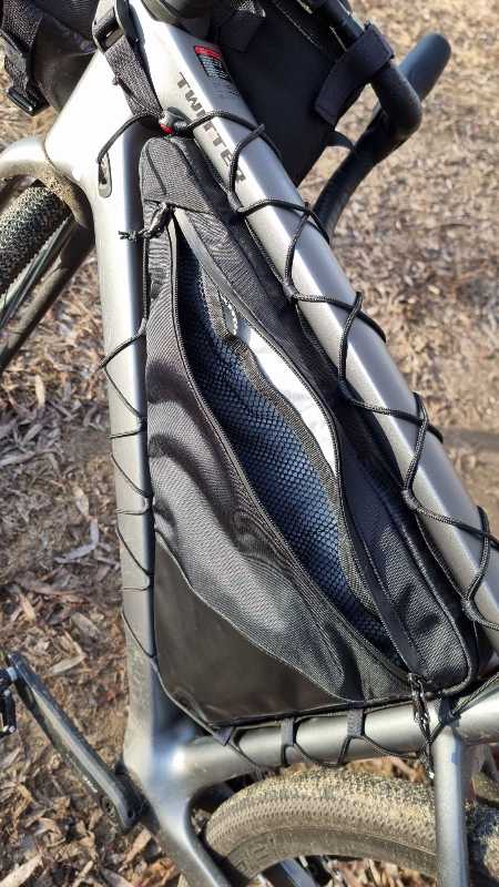 Внутрирамная на шнуровке 2 отдела