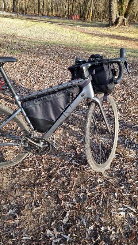 Внутрирамная на шнуровке 2 отдела