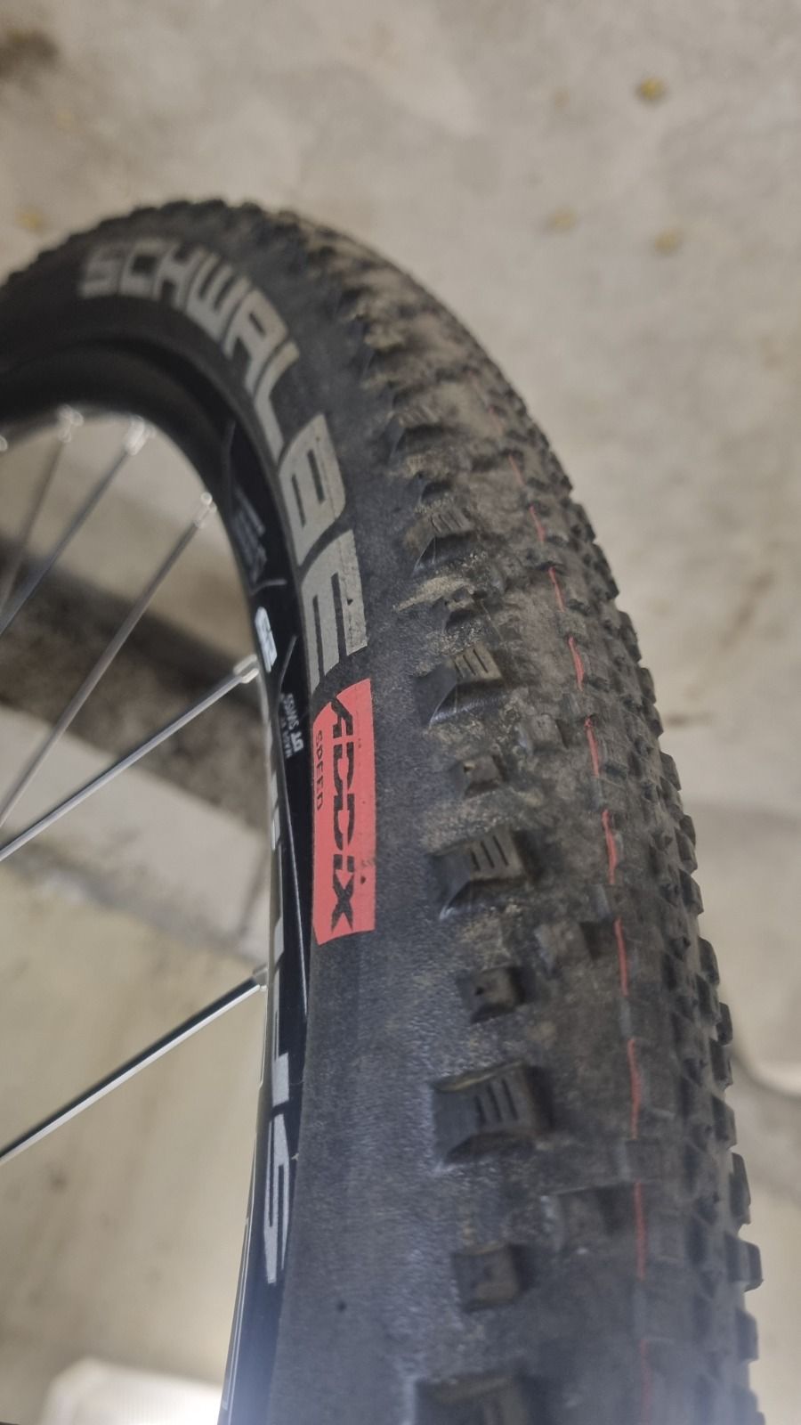 Покрышки бескамерные Schwalbe Thunder Burt Evo Super Ground 29× 2, 1