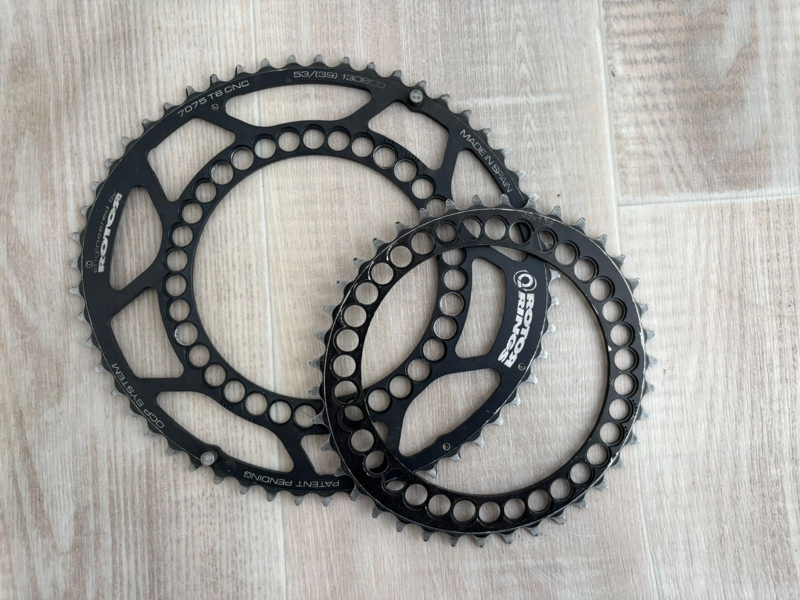 Шатуны карбоновые Sram Red 130BCD 172.5 мм и каретка Sram BSA