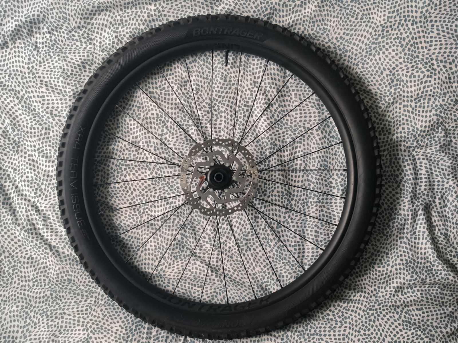 29 колеса bontrager