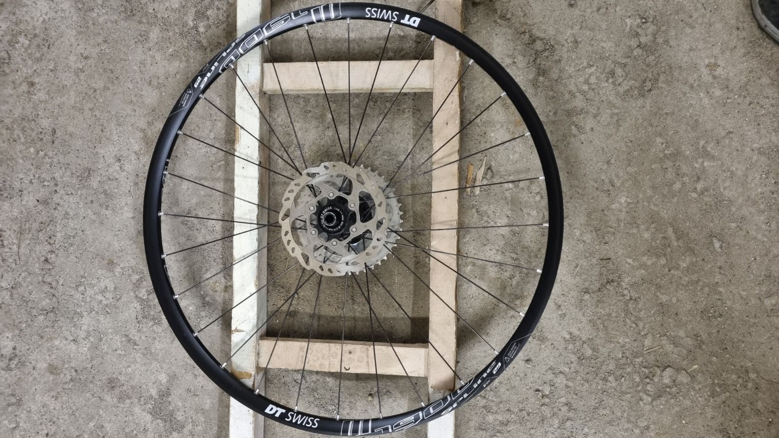 Dt Swiss M1900 Spline 29