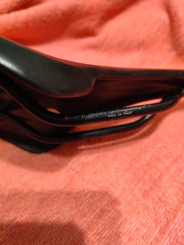 Седло карбон Selle Italia SLR (135x275мм / 145грамм)