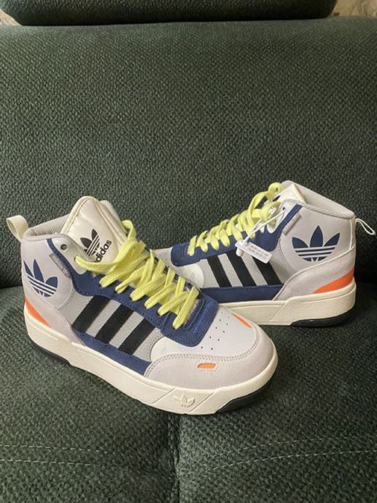 Кроссовки трекинговые новые 42разм