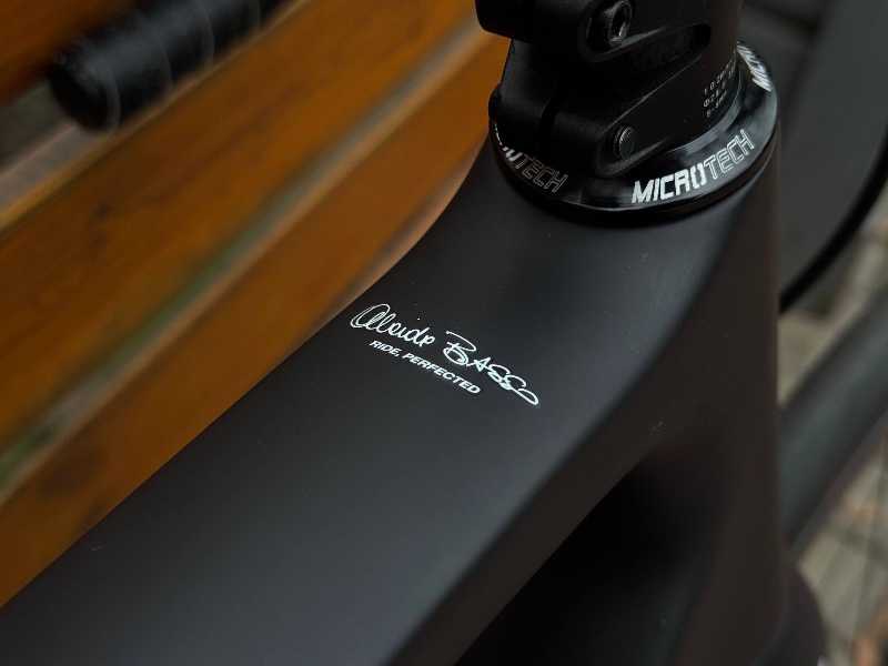 Шоссейный карбоновый велосипед