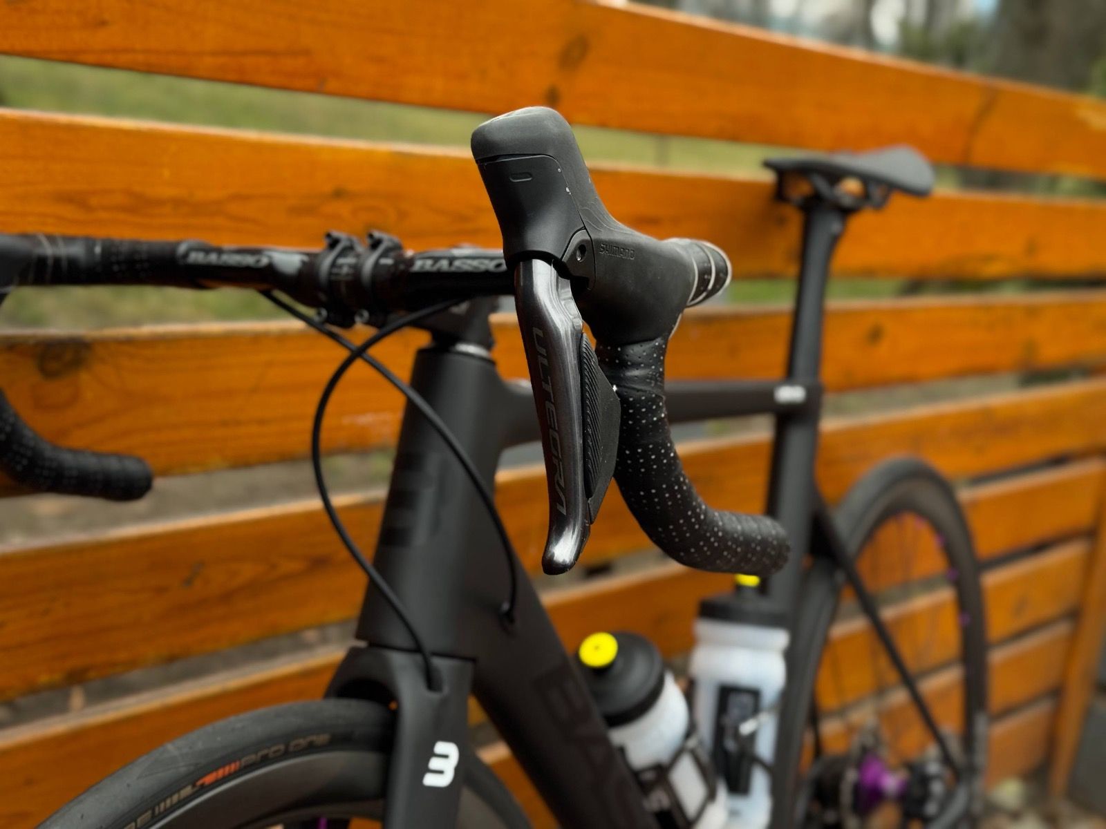 Шоссейный карбоновый велосипед