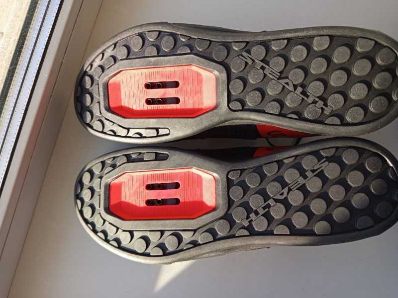 Велотуфли Five Ten(adidas) 43-44 новые