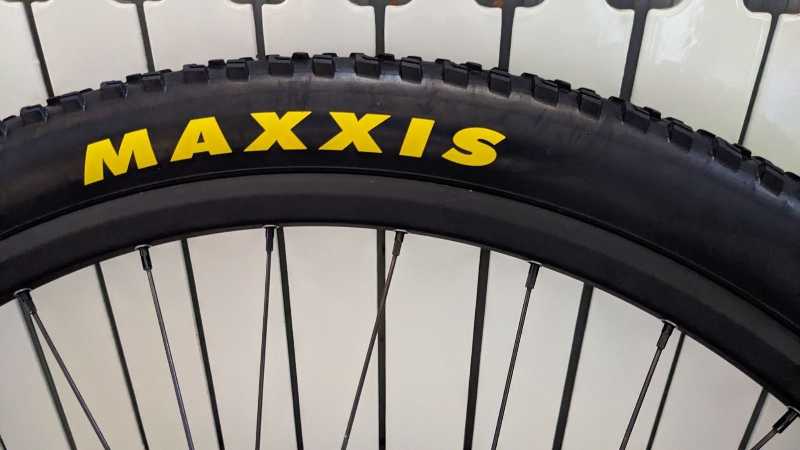 Предлагаю покрышки Maxxis Rekon Race 29х2.40WT 120TPI EXO/TR Dual Compound (2 шт.)