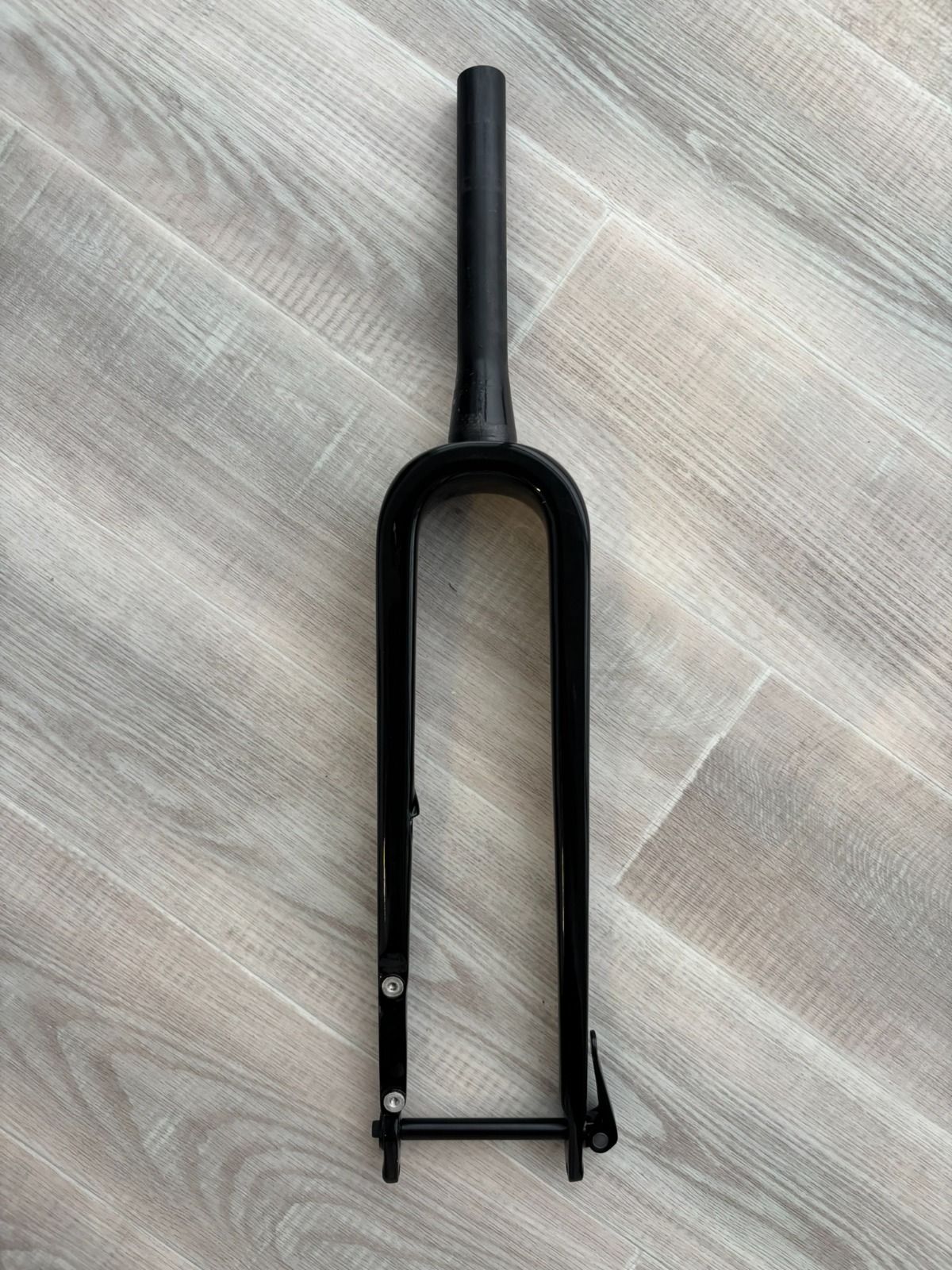 Карбоновая вилка Kross Esker 7.0 12x100