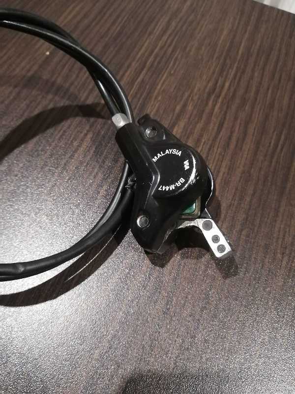 Передний тормоз shimano m4100/m447