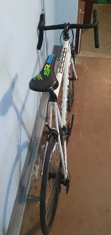 Шоссе на раме FOCUS Arriba (XL)