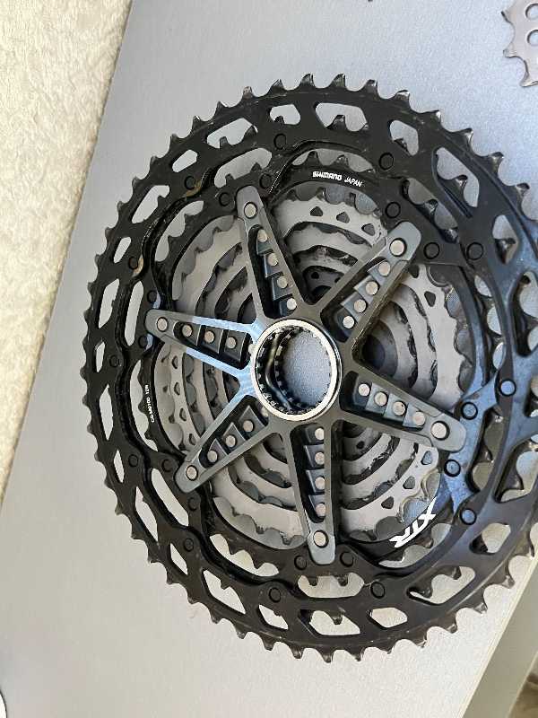 Кассеты shimano,sram