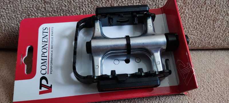 Педали VP Component 196