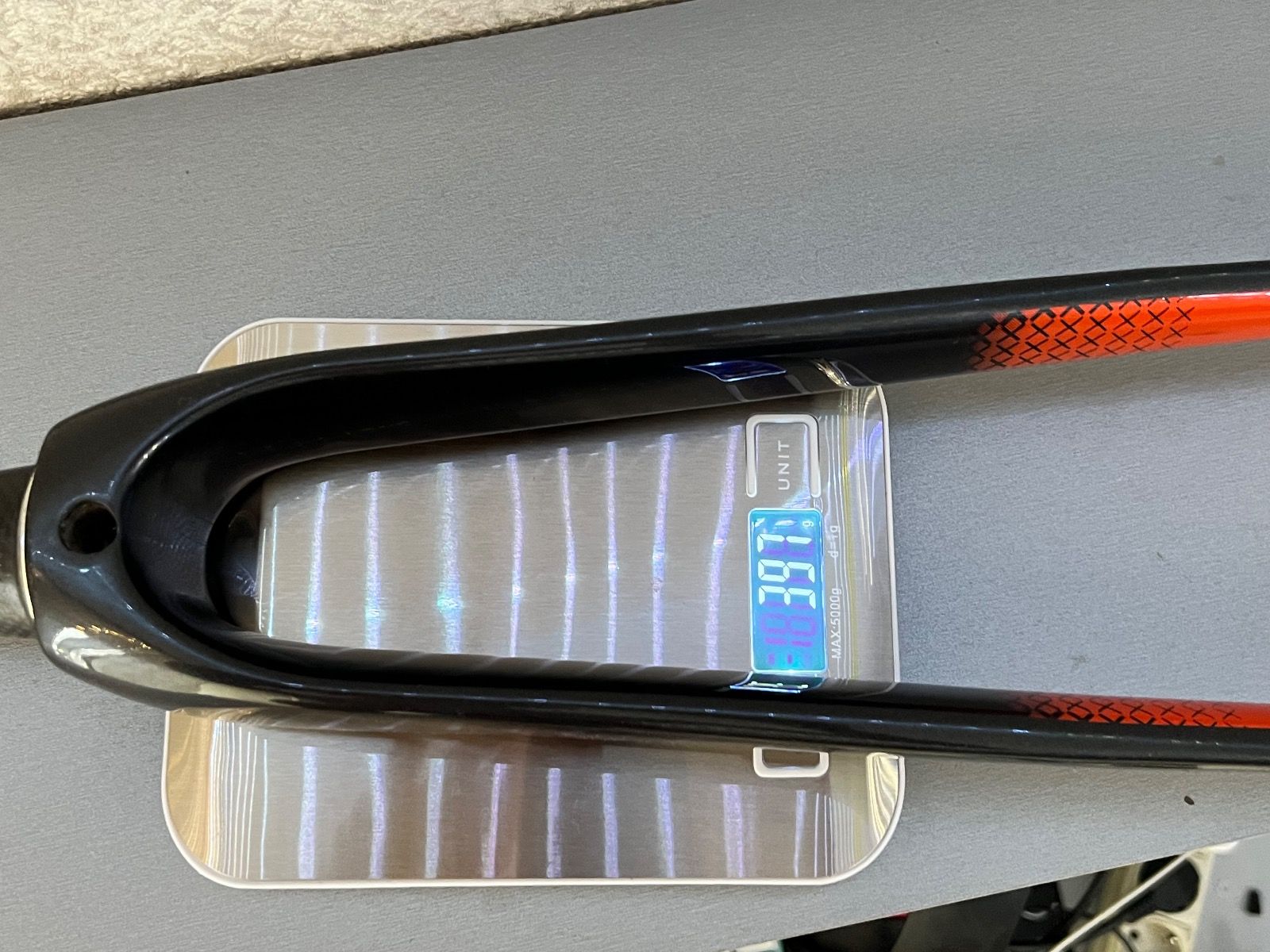 Карбоновая вилка borant eclipse