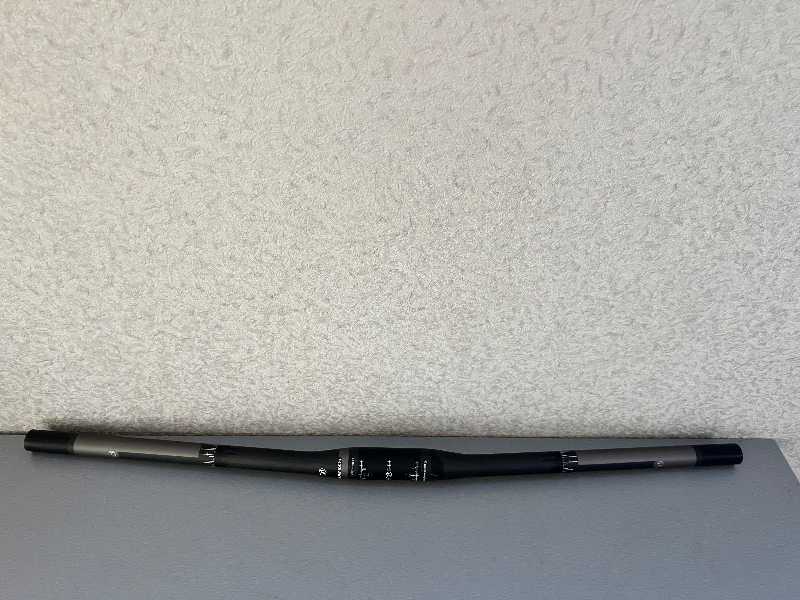 Карбоновый руль fcfb