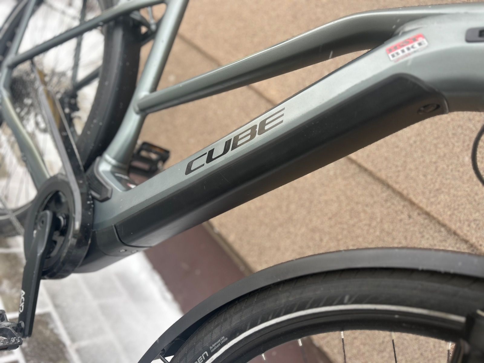 Cube Kathmandu Hybrid pro 625 (2022)