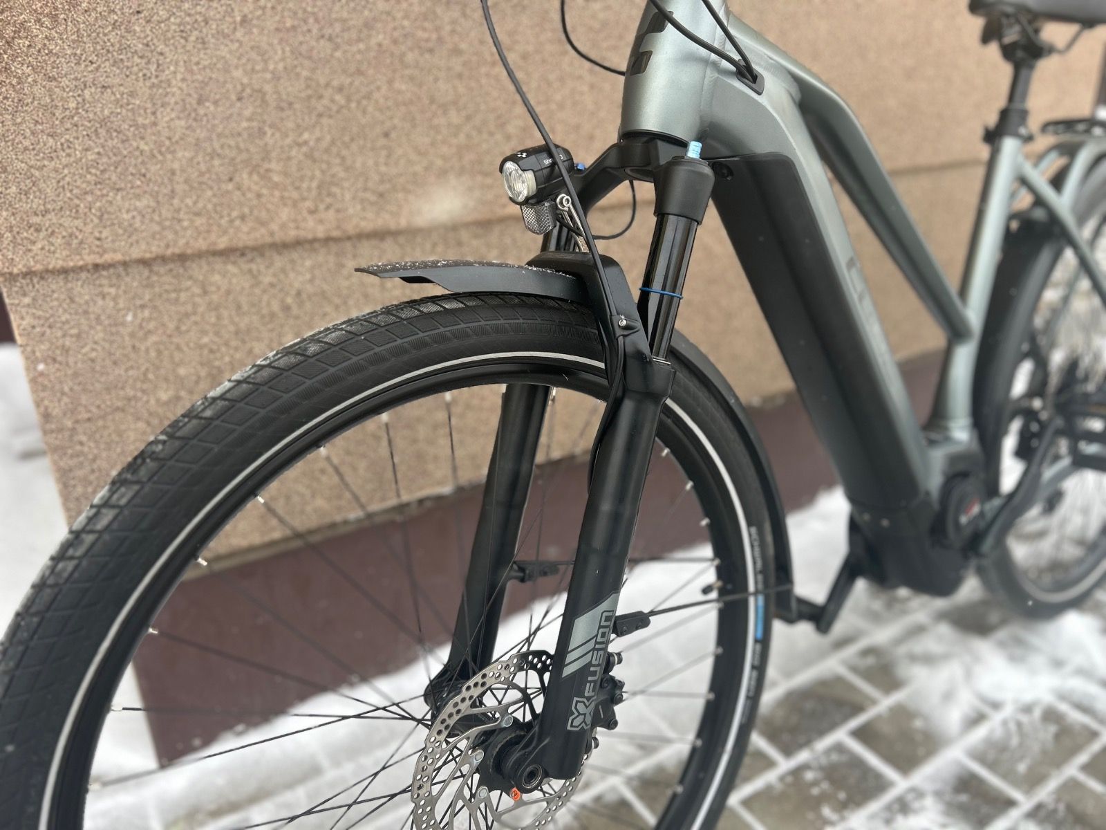 Cube Kathmandu Hybrid pro 625 (2022)