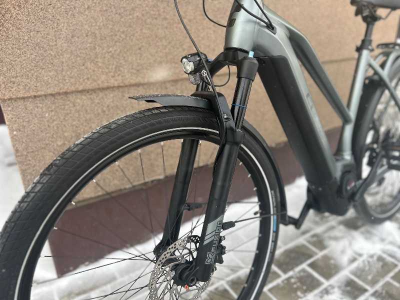 Cube Kathmandu Hybrid pro 625 (2022)