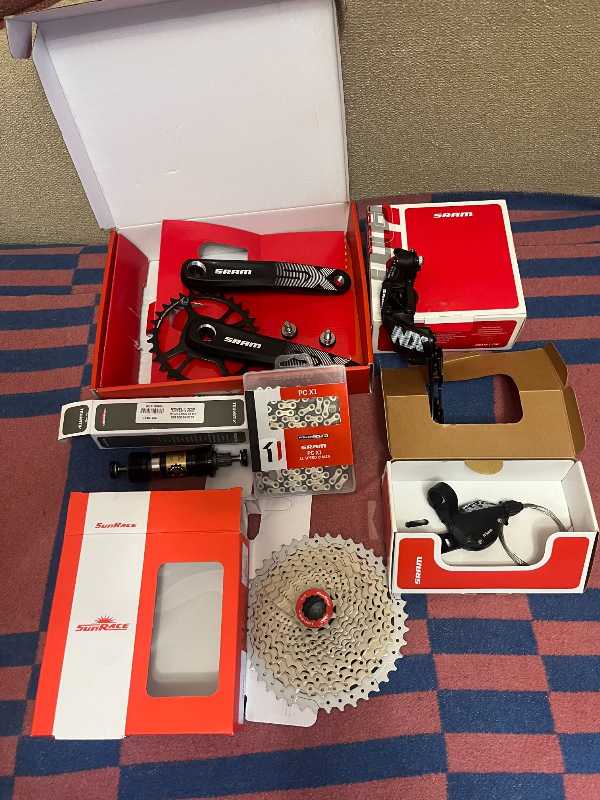 Трансмиссия SRAM 1x11 скоростей