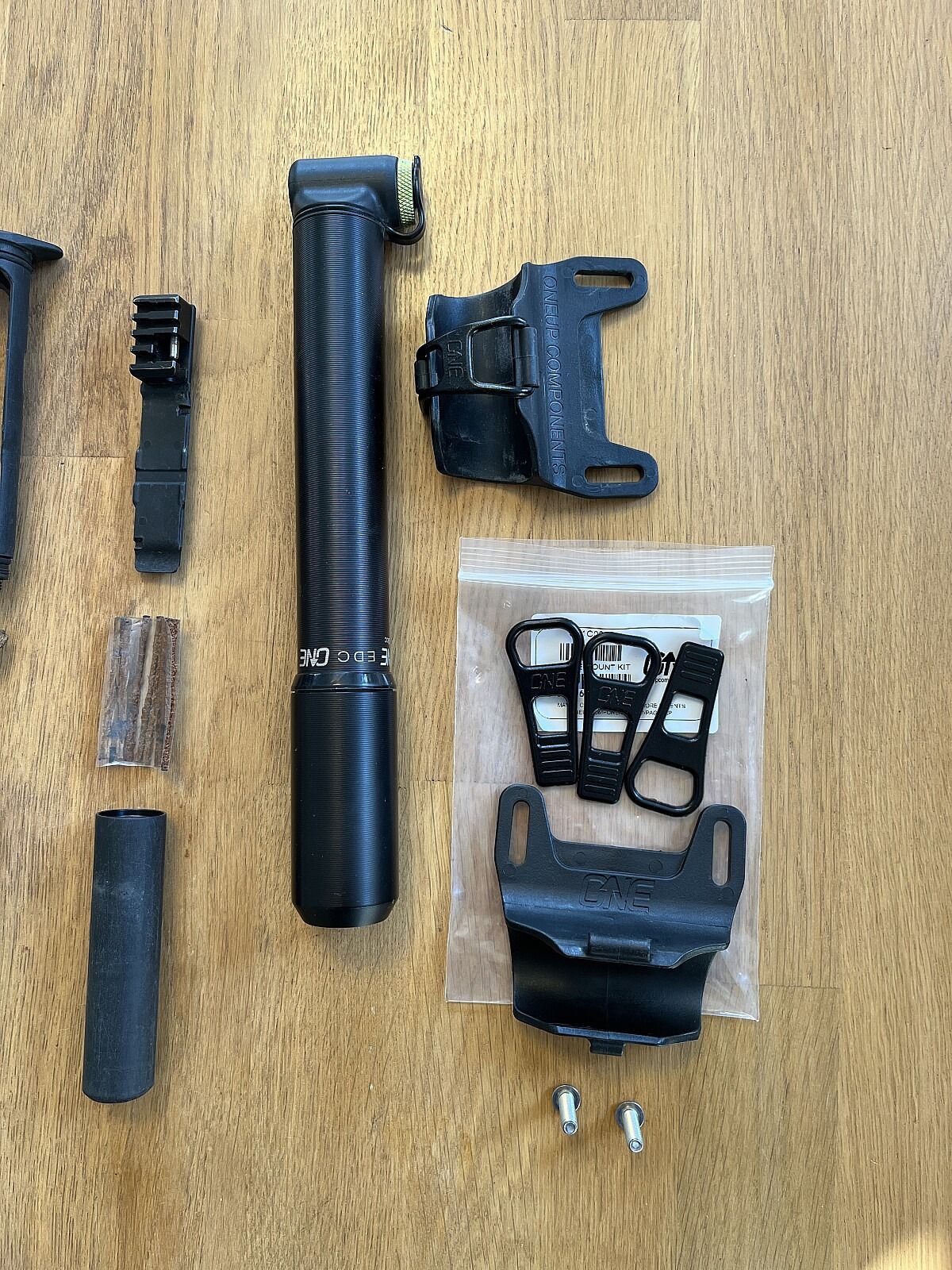 Комплект инструментов OneUp EDC