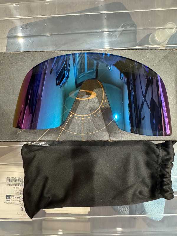 Сменная линза Oakley Sutro S. Оригинал.