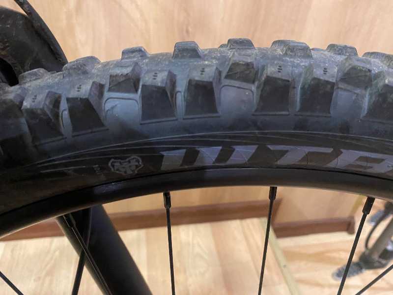 Велосипед CANNONDALE 29