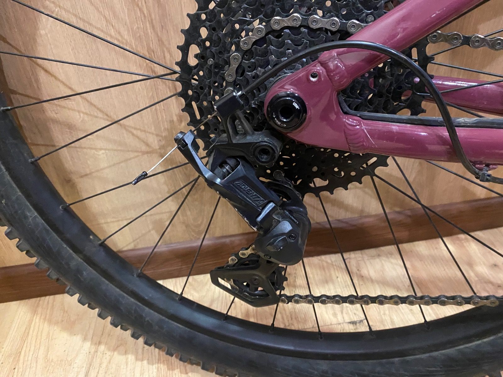 Велосипед CANNONDALE 29