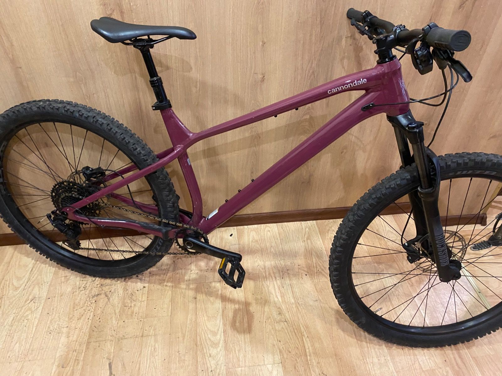 Велосипед CANNONDALE 29