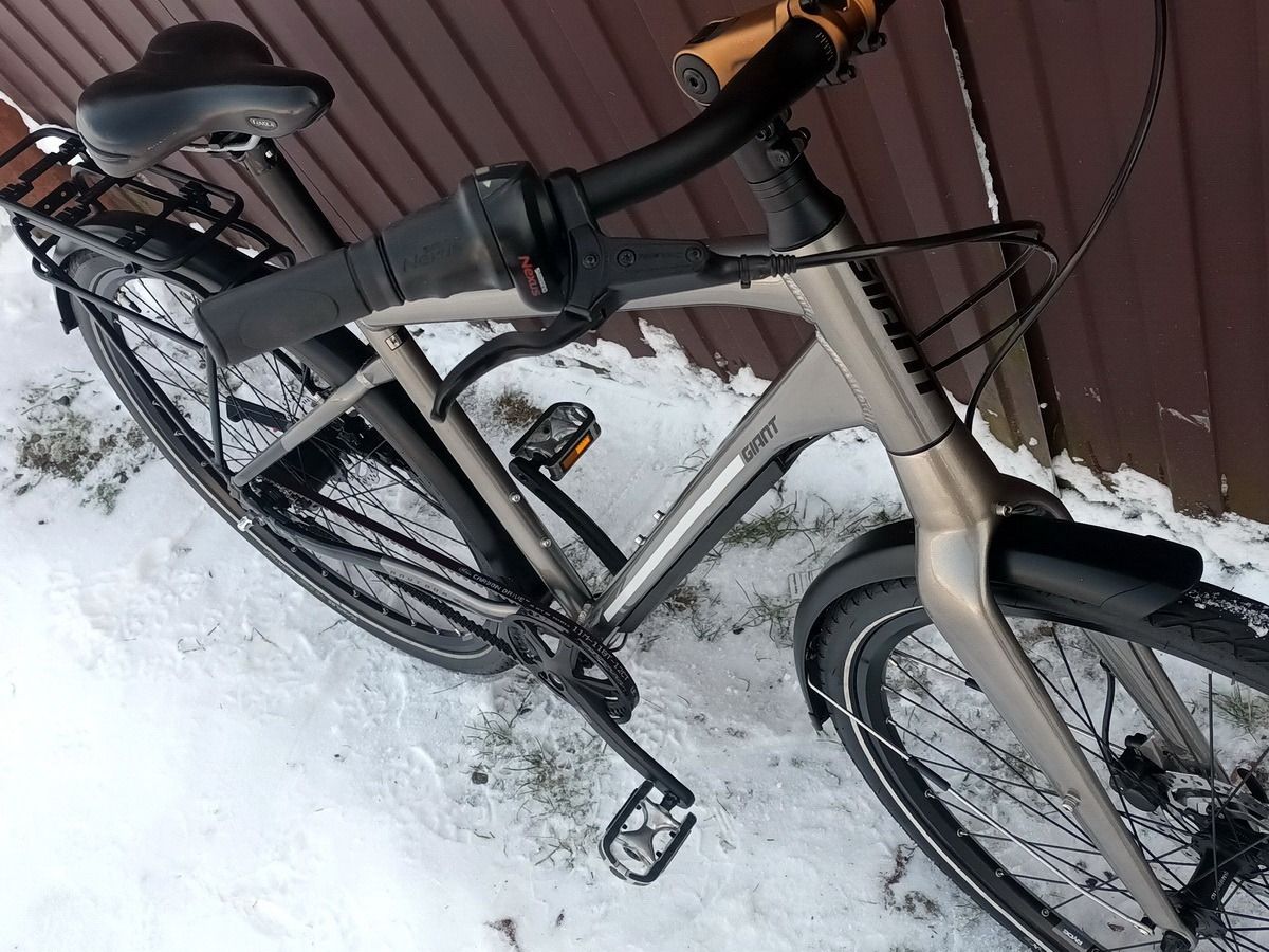 Велосипед Giant Anytour планетарка ремень