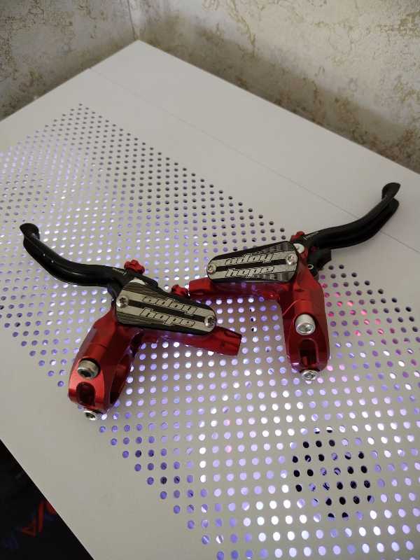 Тормозные ручки Hope Tech 3