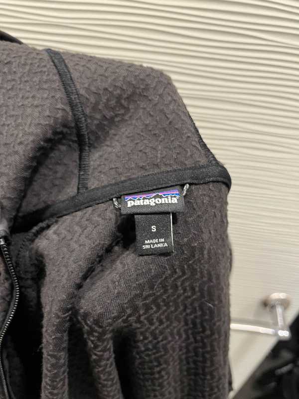 Флиска Patagonia R1 Air Full-Zip Hoody