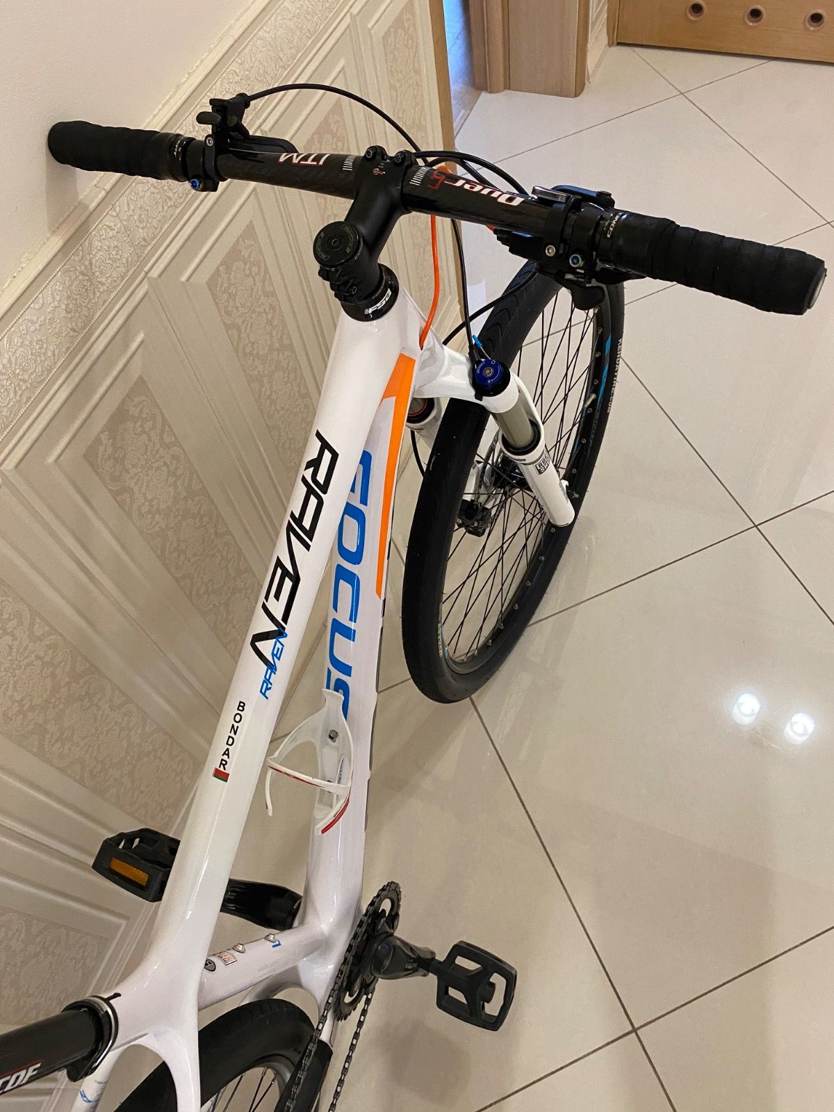 Велосипед FOCUS