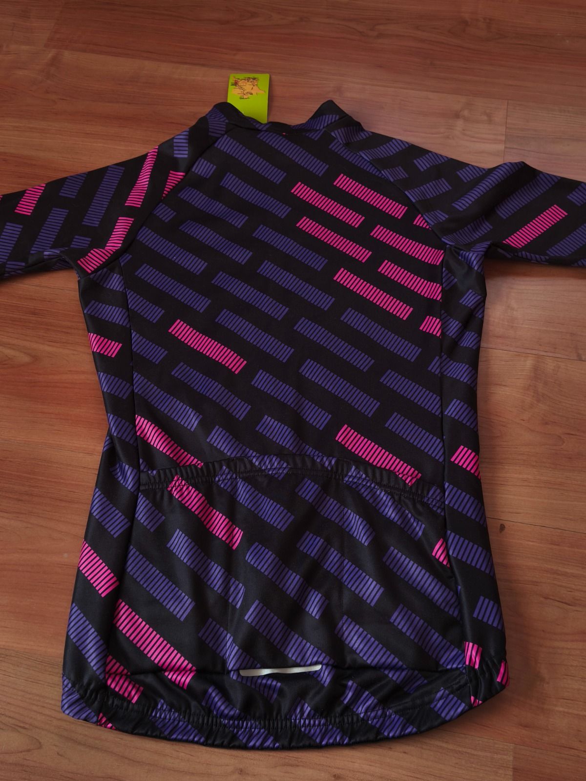 Новая велоформа Rapha