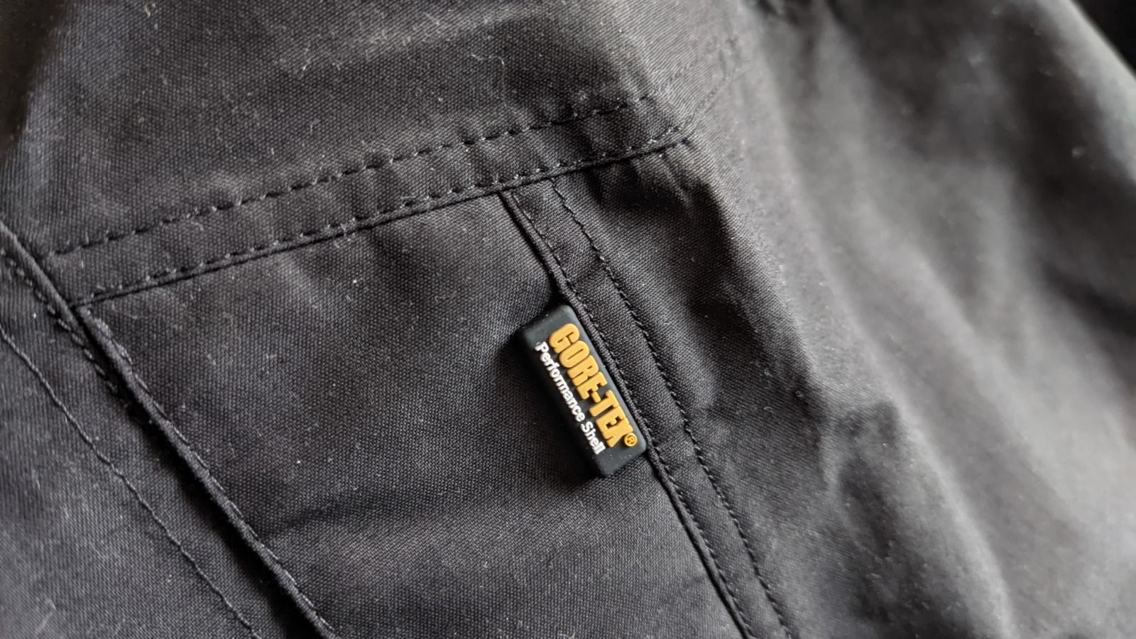 Новые   штаны Haglofs , мембрана Gore-Tex , размер Xl , наш 52-54 , на рост 185