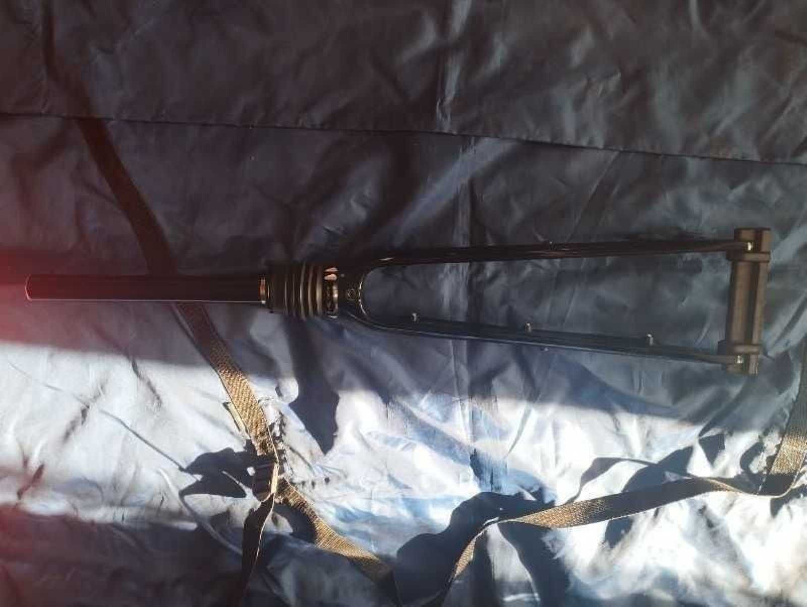 Вилка 28-29 RST Single-Shock