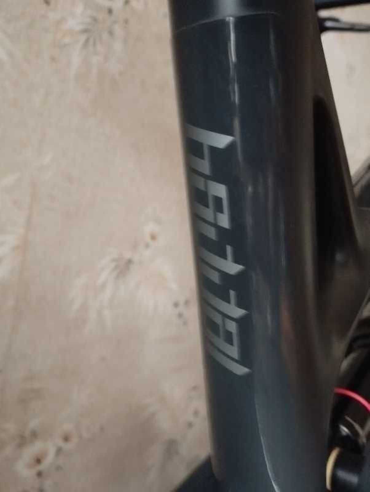 YT Jeffsy 27.5 размер L карбон