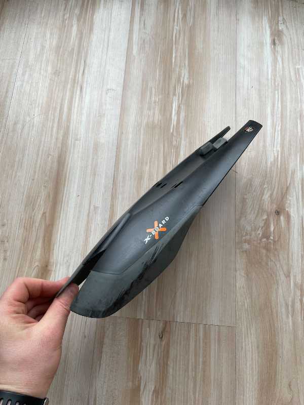 Щиток на раму велосипеда (отсекатель)